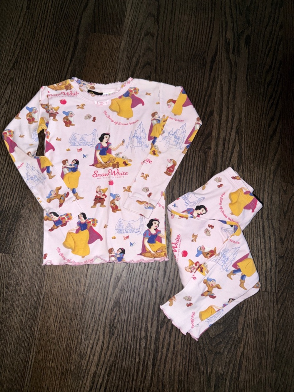 Books to Bed- Disney Snow White Kids Pajama Set - size 6